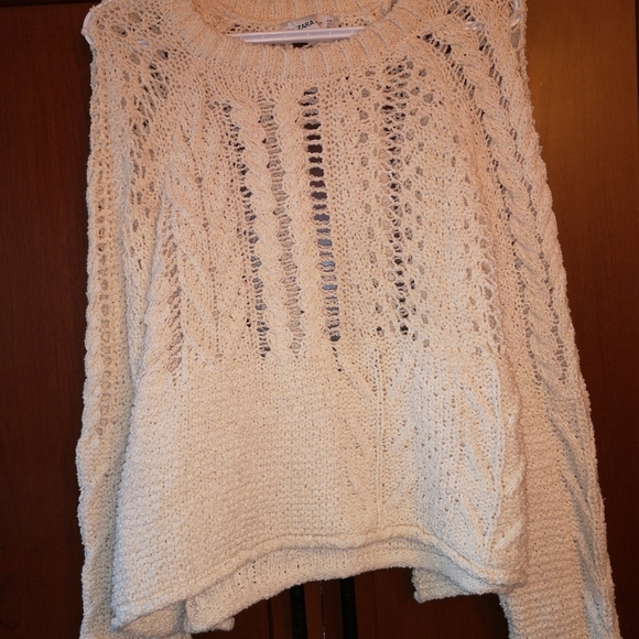 Zara Knitted Crop Sweater - Picture 1 of 6